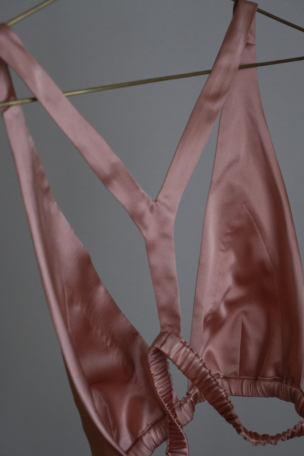 unefig. × sana insania ≠ limited Y-back bra  | S, M, L