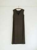 Long v dress | 2 colors | S, M
