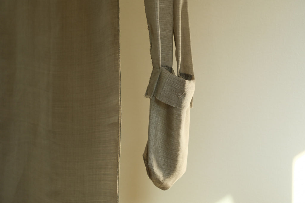 sana insania ≠ Air Garment Hand-stitched air cape grey maxi dress version