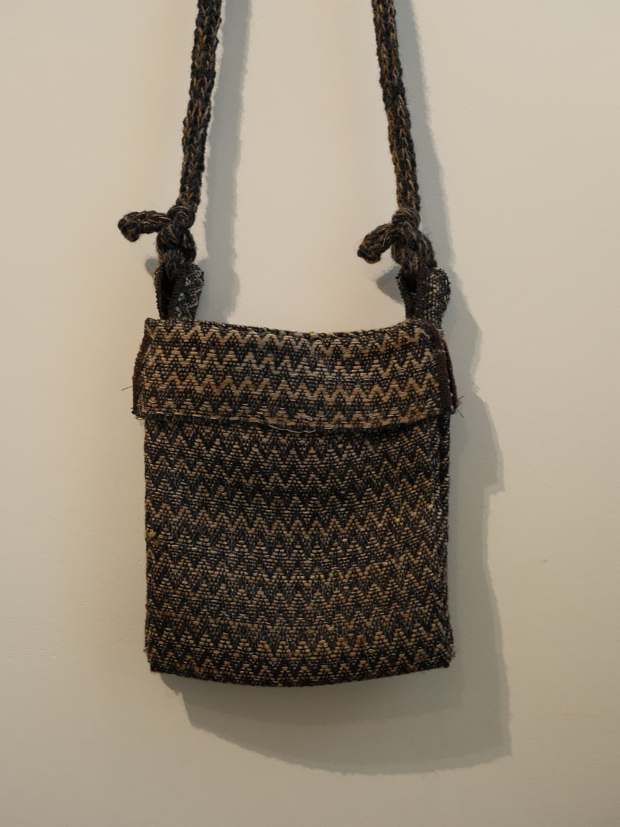 sana insania ≠ RockTea pouch - 70% Indian Tussah Silk 30% Cotton Hand-stitched