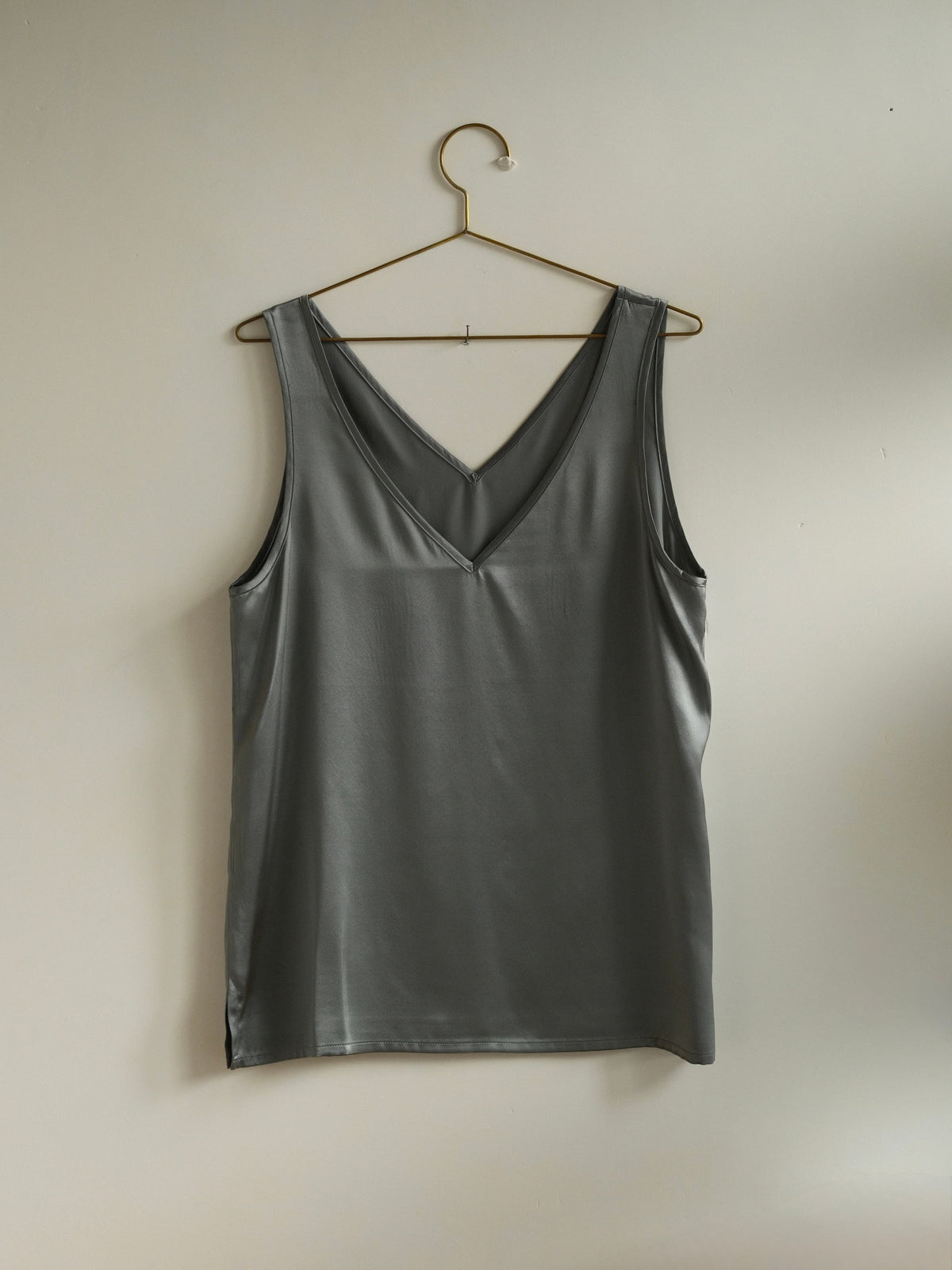 Triangle Tank | 4 colors | S, M, L