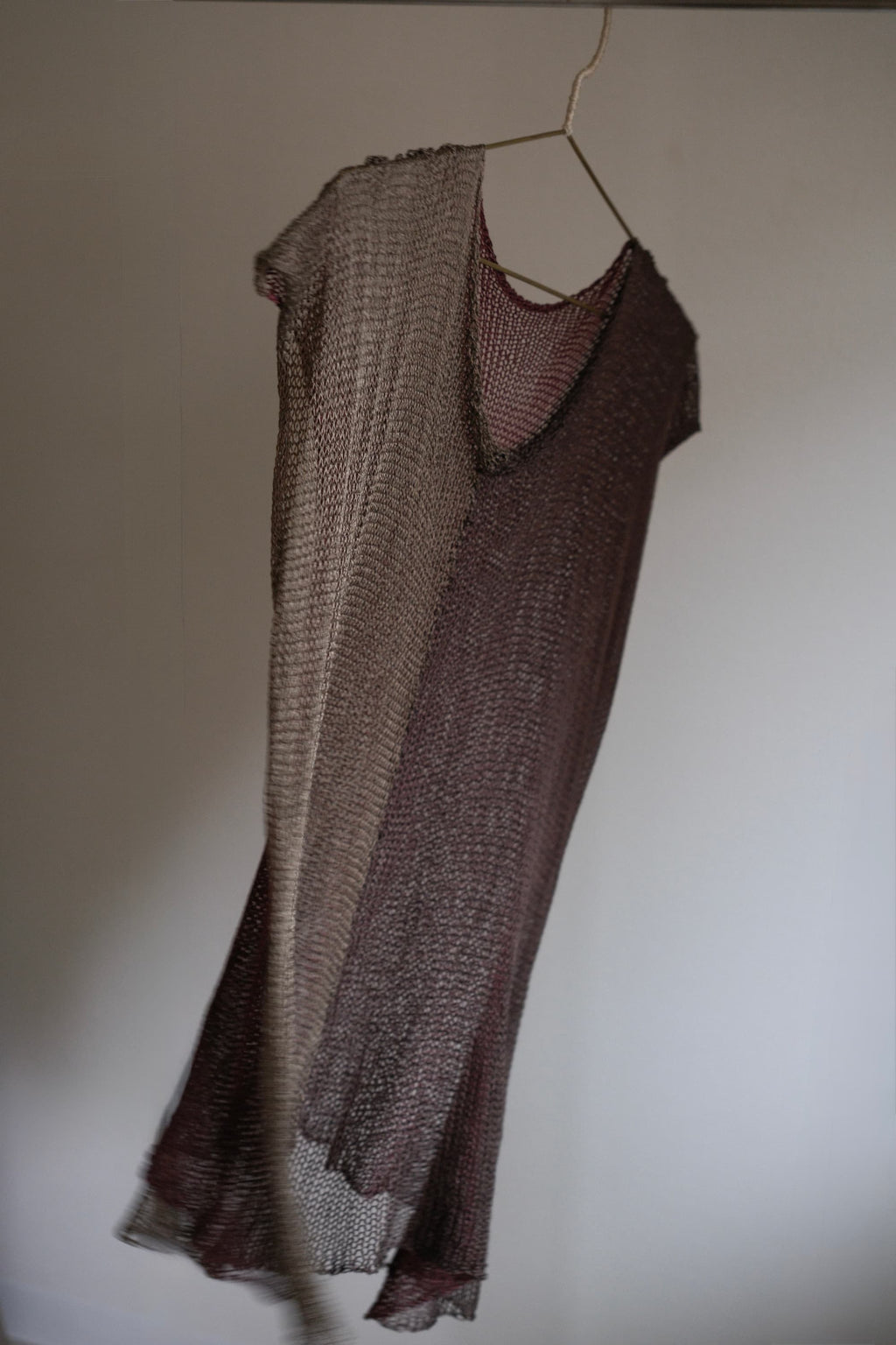 sana insania ≠ Silk Knitted Vest