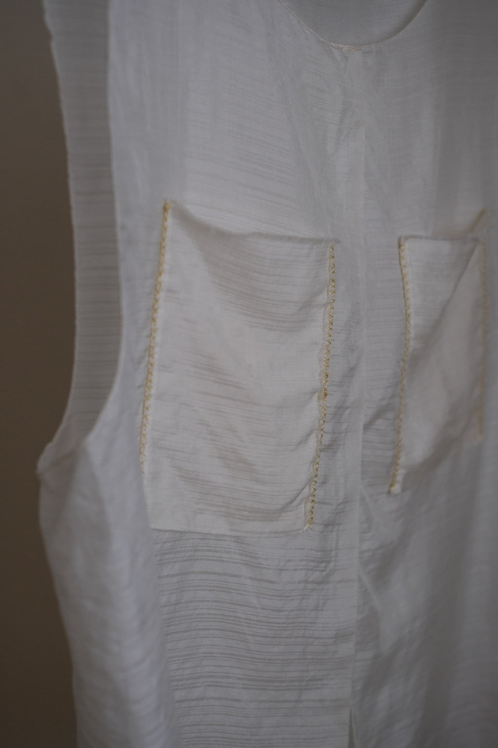 sana insania ≠ Air Garment Hand-stitched air vest