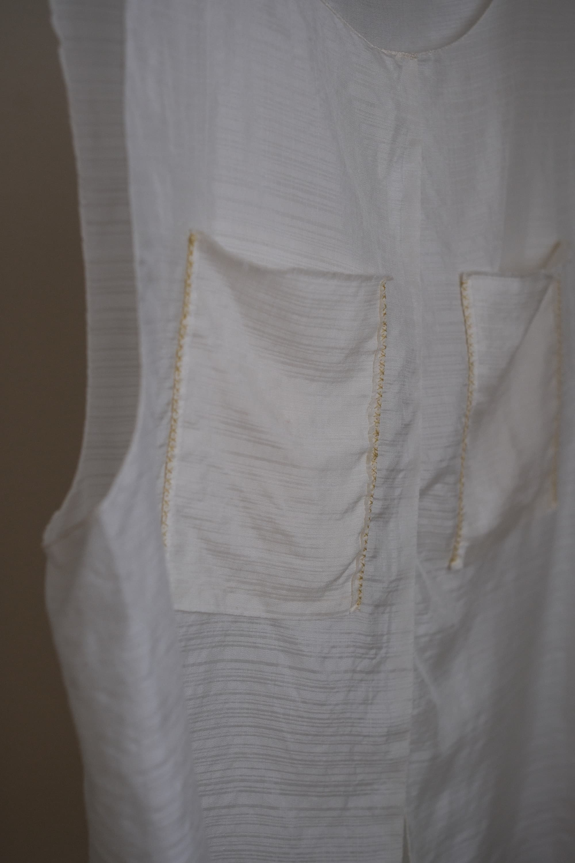 sana insania ≠ Air Garment Hand-stitched air vest