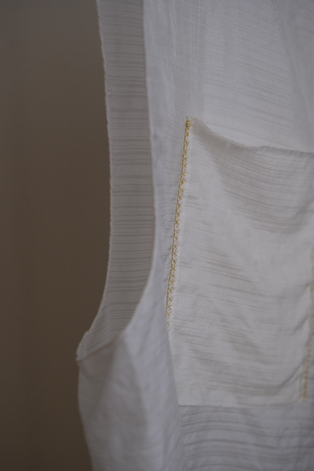 sana insania ≠ Air Garment Hand-stitched air vest
