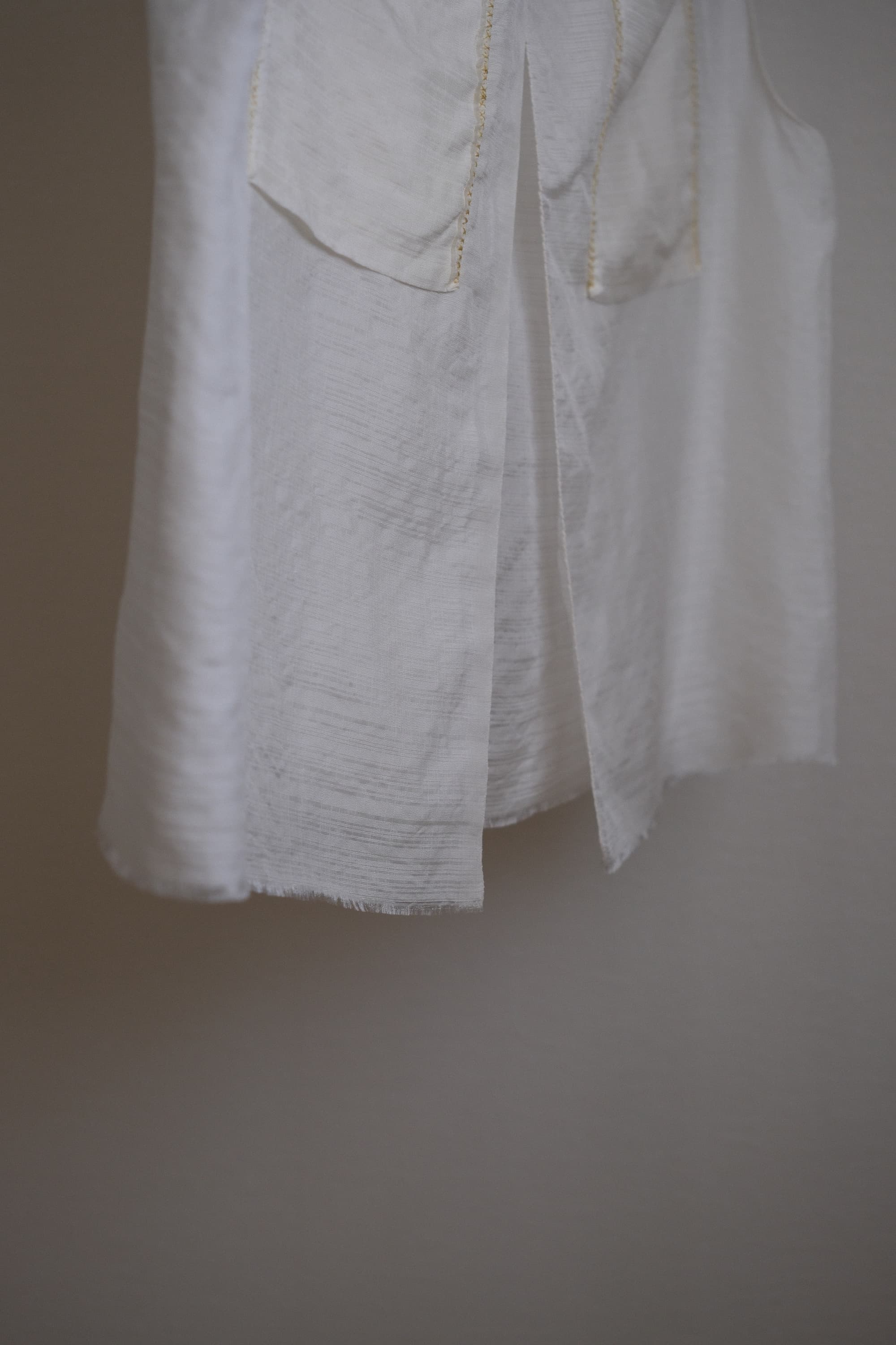 sana insania ≠ Air Garment Hand-stitched air vest