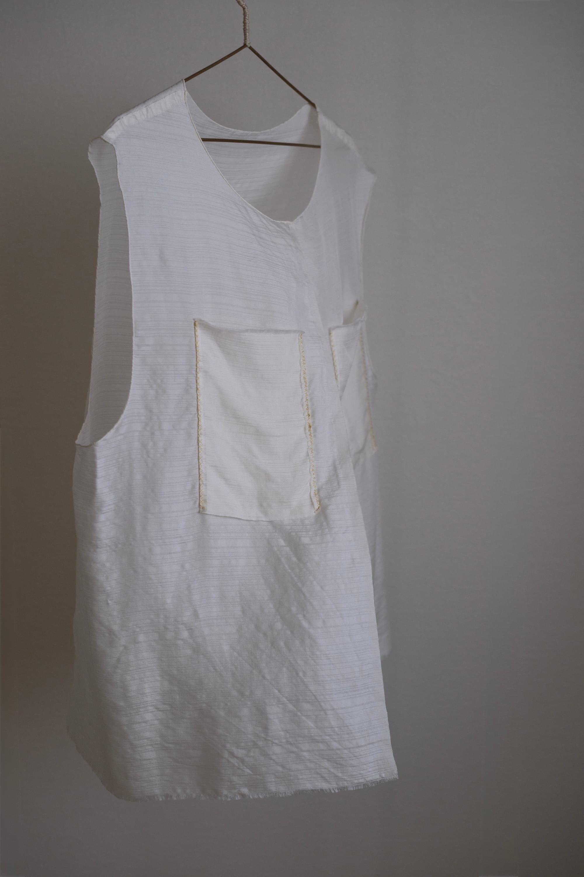 sana insania ≠ Air Garment Hand-stitched air vest