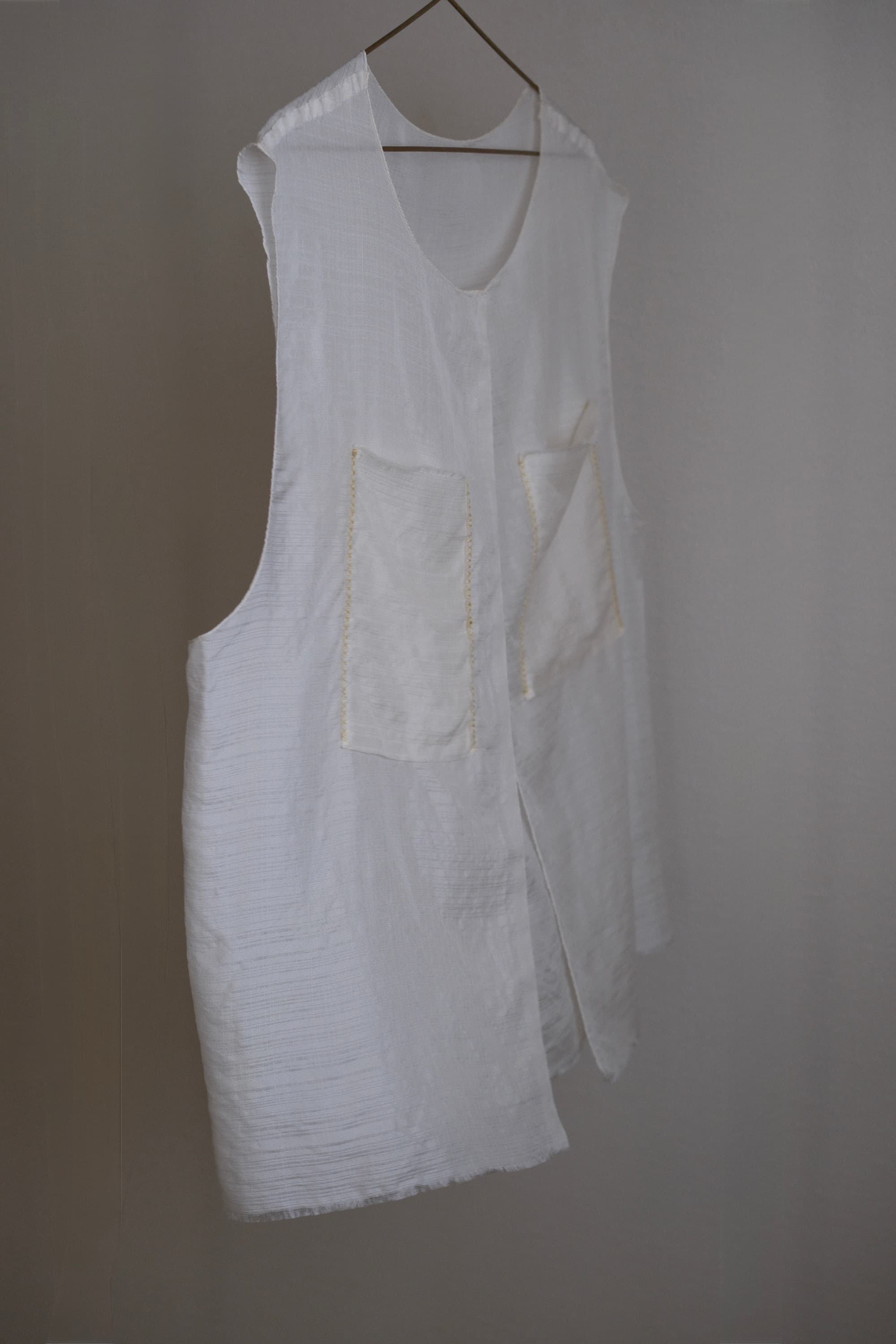 sana insania ≠ Air Garment Hand-stitched air vest